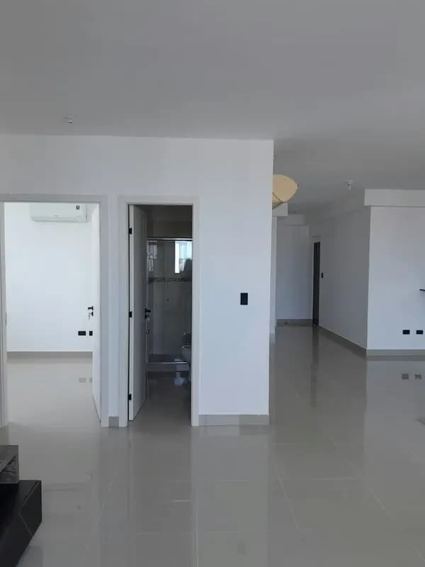 San Francisco, VENTA apartamento con vista al Parque Omar. — foto 7