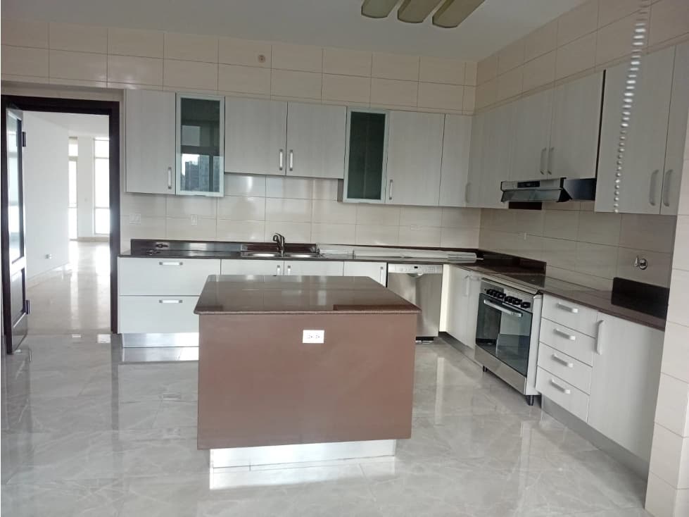 VENTA DE APARTAMENTO EN PH PACIFIC POINT — foto 5