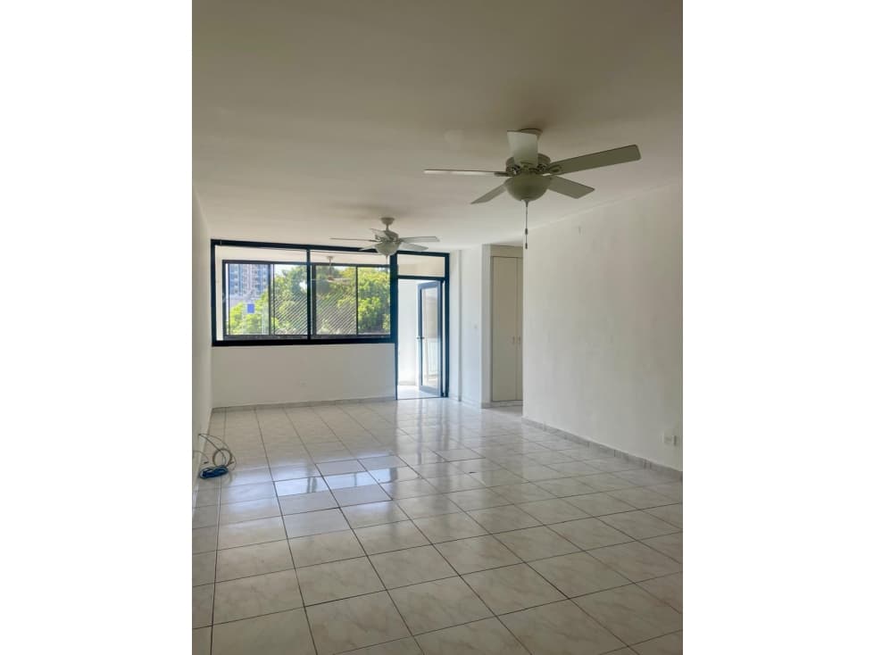 SE VENDE APARTAMENTO EN MANROY — foto 2