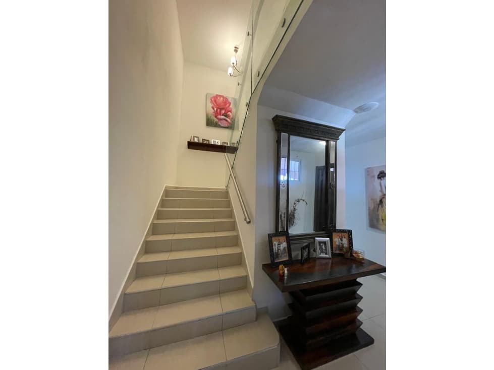 CASA RESIDENCIAL EL DORAL — foto 5