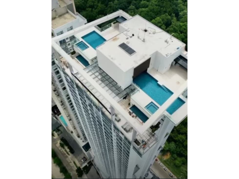 SE VENDE APARTAMENTO EN PH IVY SANTA MARIA — foto 1