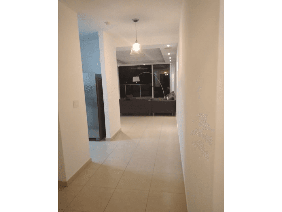 APARTAMENTO EN ALQUILER EN P.H WATERS ON THE BAY — foto 6