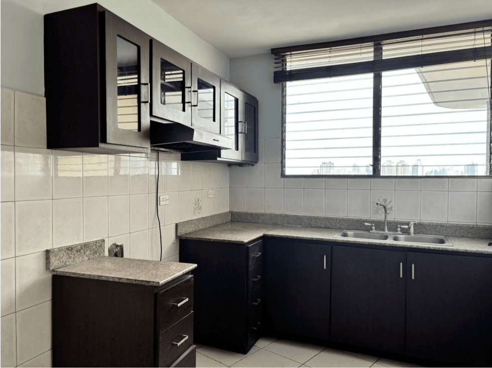 VENTA DE APARTAMENTO EN BETHANIA-MIRAFLORES — foto 3