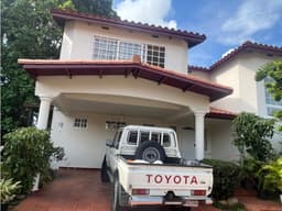 SE VENDE CASA DUPLEX RESIDENCIAL RIVIERA COLONIAL NEGOCIABLE