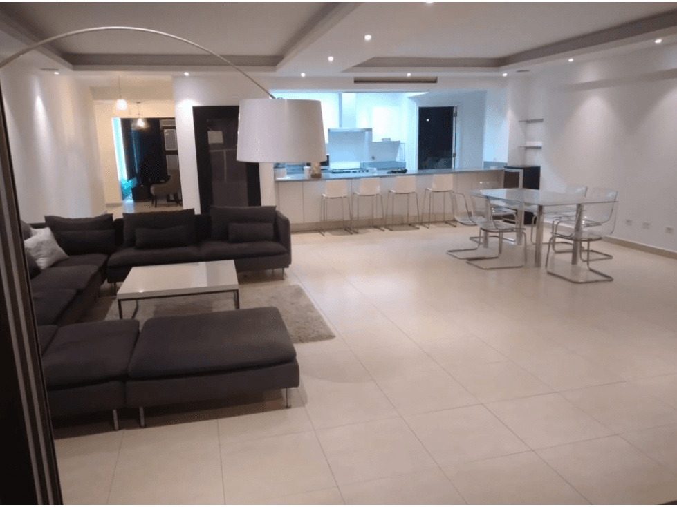 APARTAMENTO EN ALQUILER EN P.H WATERS ON THE BAY — foto 1