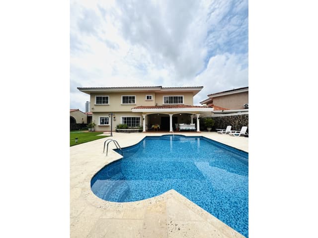 CASA COSTA SERENA - VENTA/ALQUILER
