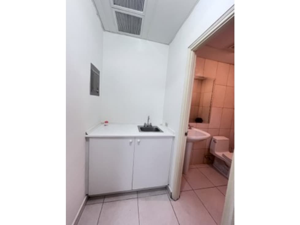 Alquiler Oficina Bella Vista — foto 6