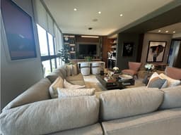 Valery Point $1,250,000