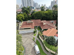 Casa - Alquiler o venta el Carmen