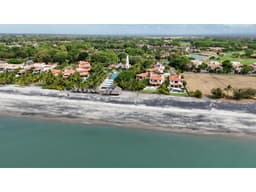 Casa frente al mar - Buenaventura - $2,100,000