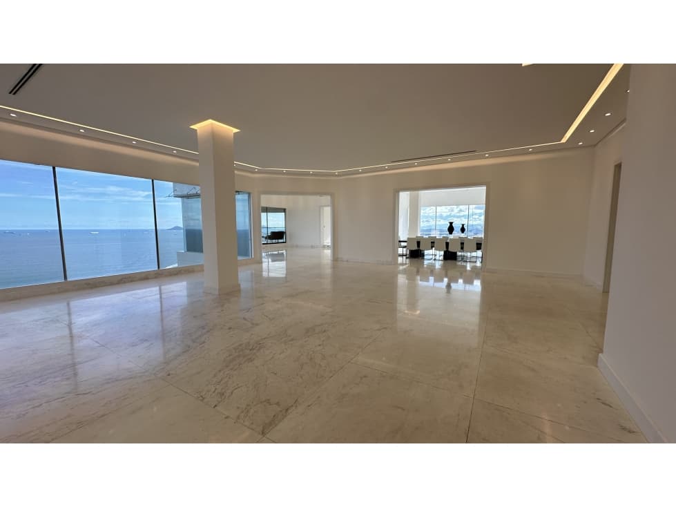 Venetian Tower Penthouse — foto 2