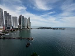SE VENDE EN PH SEA POINT - PAITILLA