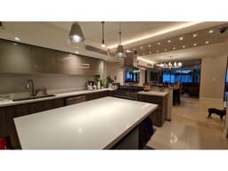 SE VENDE CASA EN PAITILLA FRENTE AL PARQUE CON VISTA AL MAR