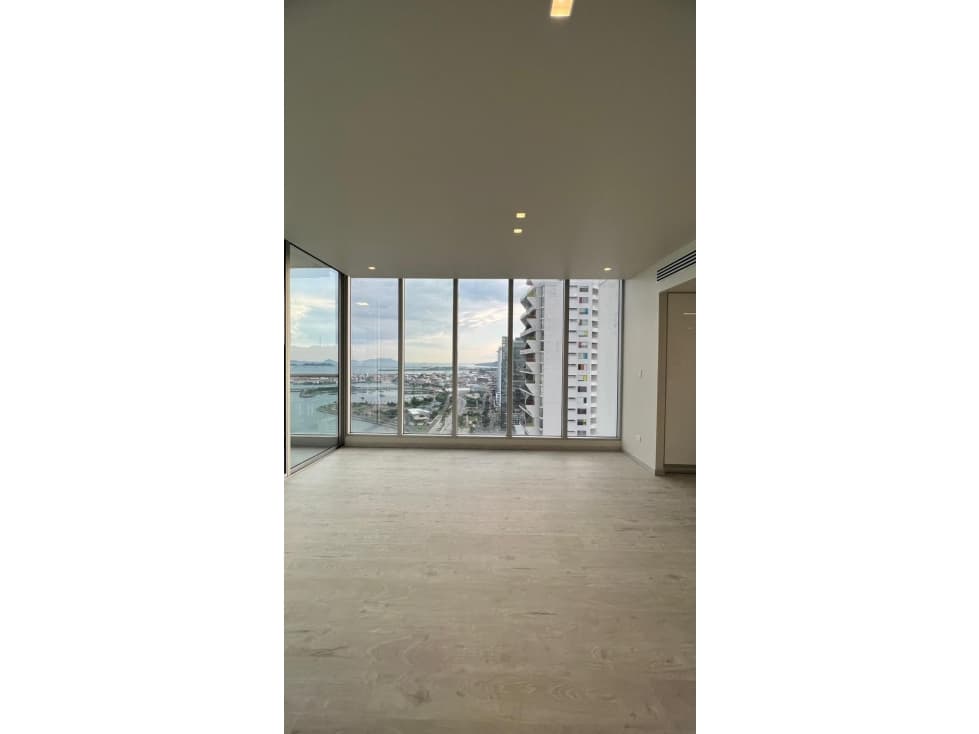 SE VENDE ESPECTACULAR PH RIVAGE - AVENIDA BALBOA — foto 3