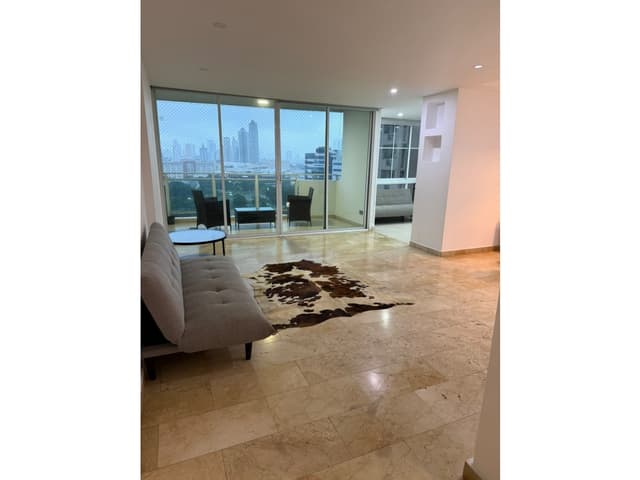SE VENDE APARTAMENTO EN COSTA PACÍFICA TORRE 300