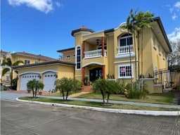 Venta de casa en Rainforest Villas, Clayton. MY