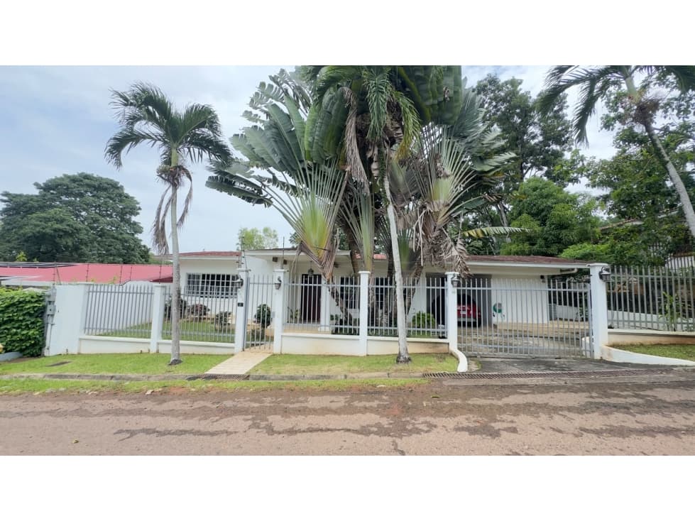 Venta de Casa en Residencial Llanos de Curundú, Ancón — foto 1
