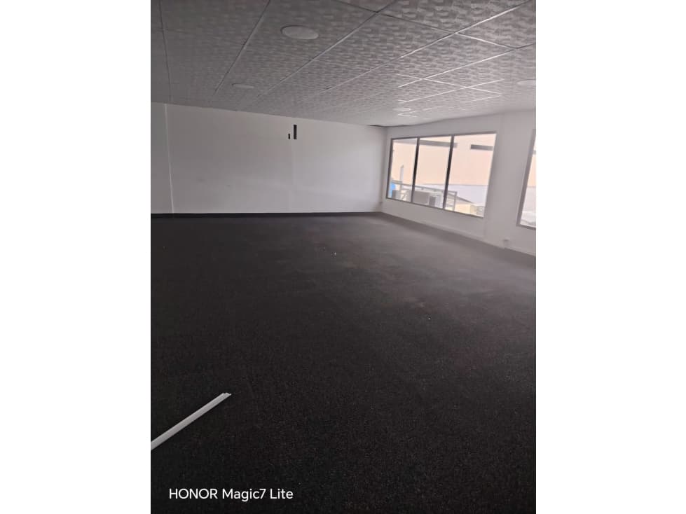 Alquiler de oficina en Edificio Beta Continental, Obarrio — foto 2