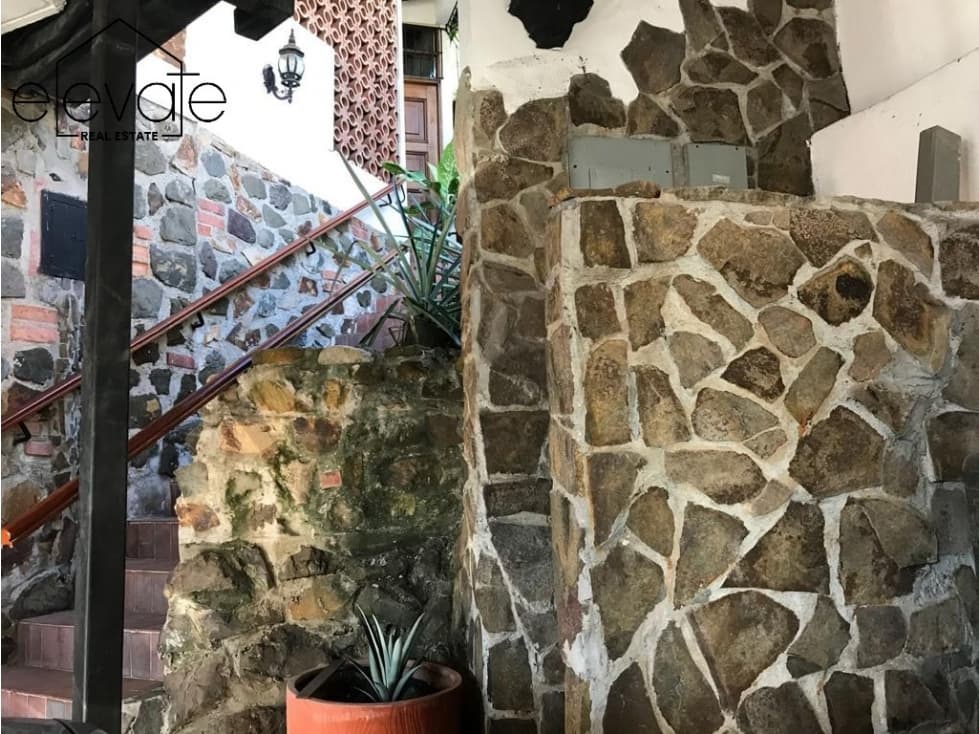 CASA EN LA CRESTA — foto 2