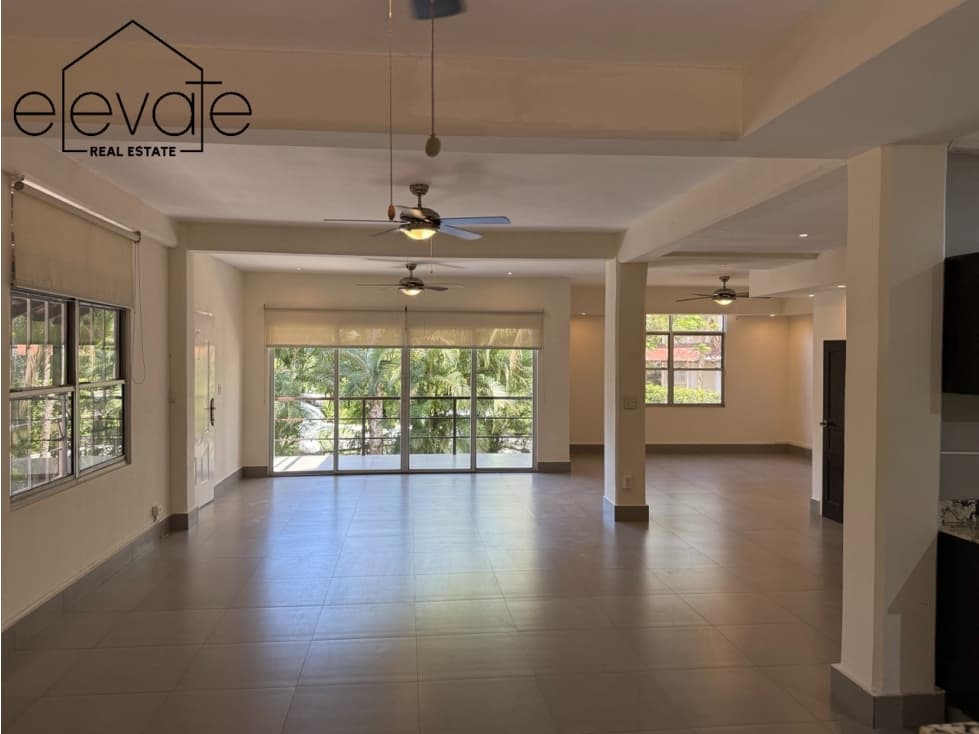 CASA EN ALQUILER EN CLAYTON — foto 1