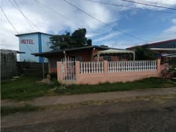 Se Vende Lote Comercial de 276 mt2 en La Chorrera (H)