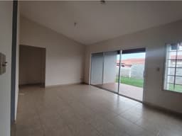 Casa en alquiler Arboledas-Chorrera(DR)