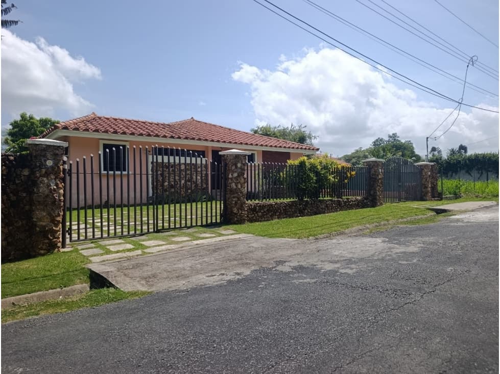 Alquiler de residencia cerca de Avenida Eisenmann, Coronado — foto 2