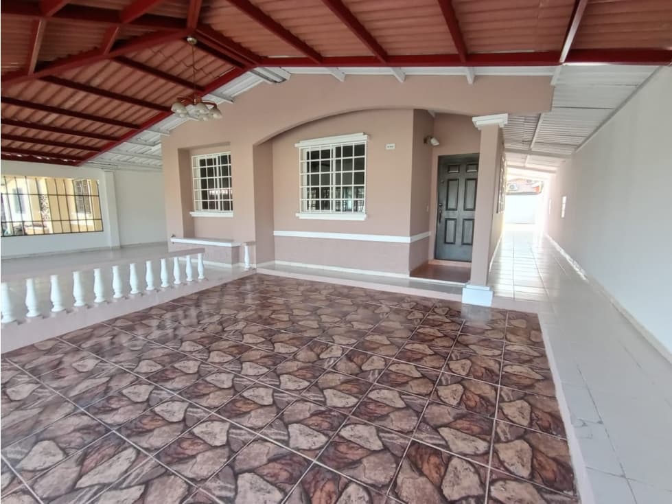Venta de casa en Las Praderas-Las Villas-Arraiján-JB — foto 3