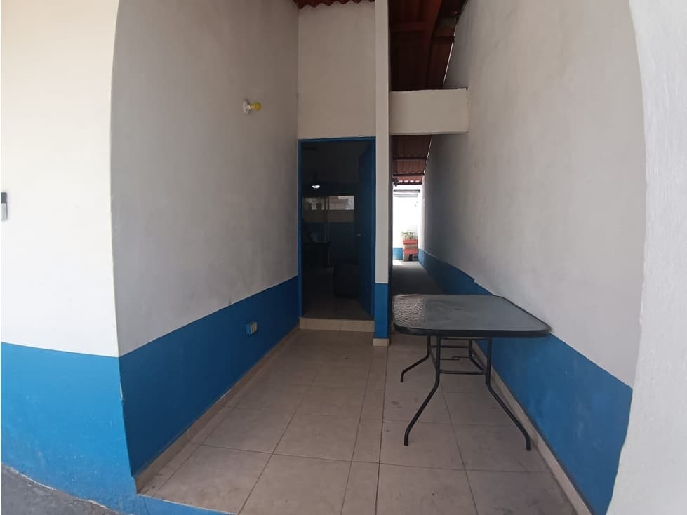 Venta de casa semiamoblada en Arboledas-Los Castaños-JB — foto 4