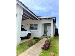 Hermosa Casa en Brisas del Golf, Arraiján