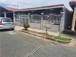 Casa en Residencial Valle Dorado, La Chorrera (CP)