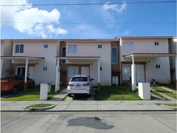 Casa de dos pisos en alquiler en Cantabria Residencial, Arraiján (AR)