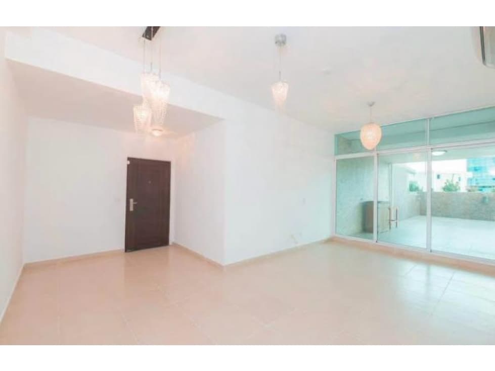VENTA DE APARTAMENTO CON TERRAZA EN CONDADO- KINGS PARK — foto 1