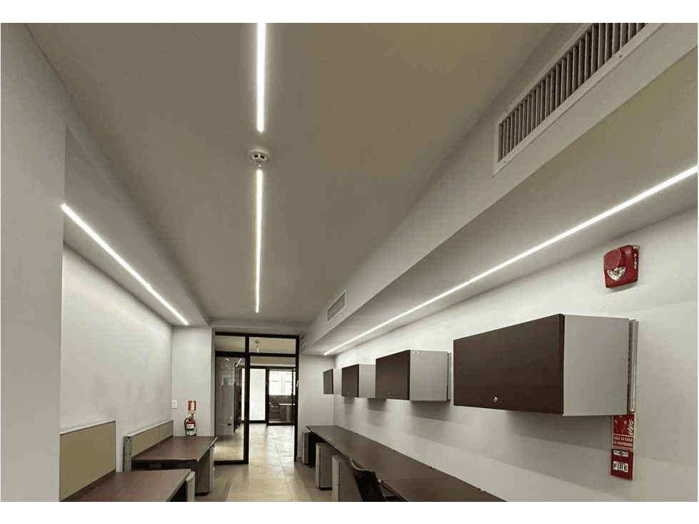 ALQUILER OFICINA MARBELLA AMOBLADA (DV) — foto 1