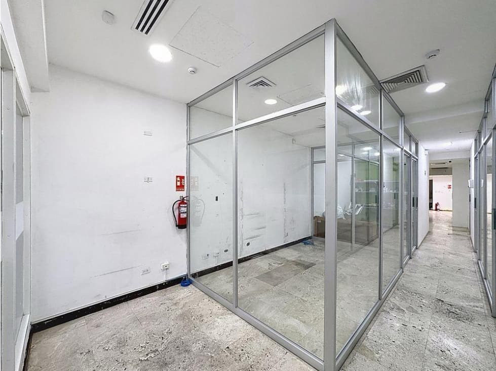 Alquiler de local comercial en Obarrio — foto 1