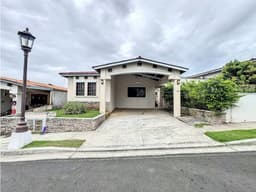Venta de casa en costa verde PH Summer hills