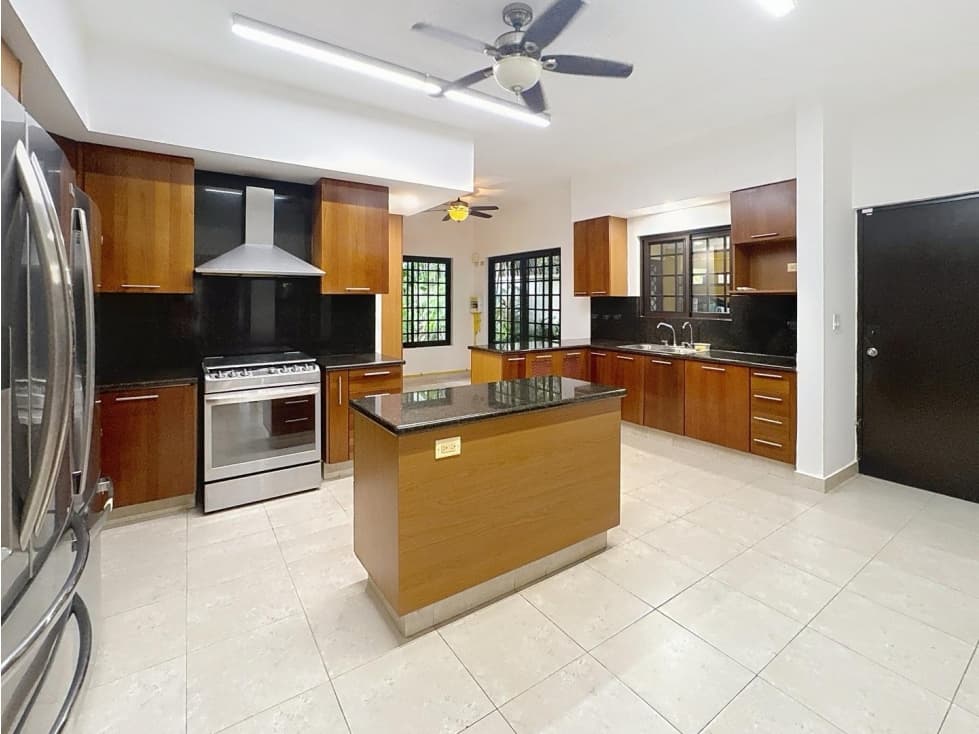 Venta de casa en Costa del Este PH Antigua — foto 5
