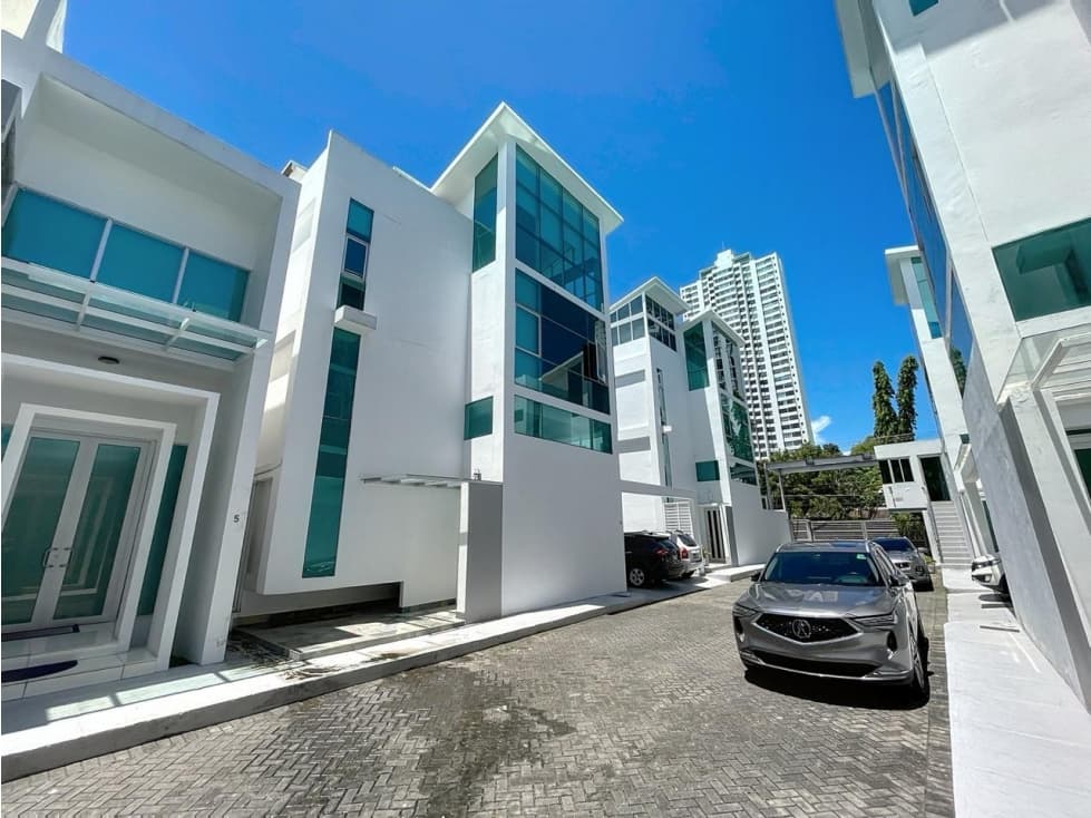 Venta de casa en altos del golf PH Minimal House — foto 2