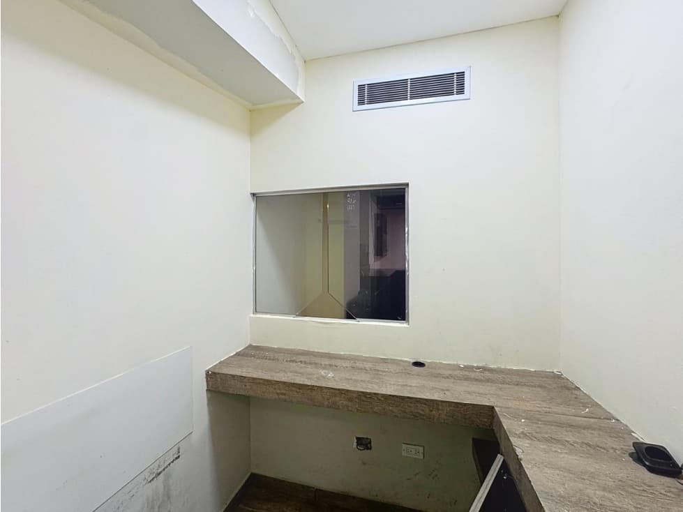 Alquiler de local comercial en costa del este , Boulevard Plaza — foto 5