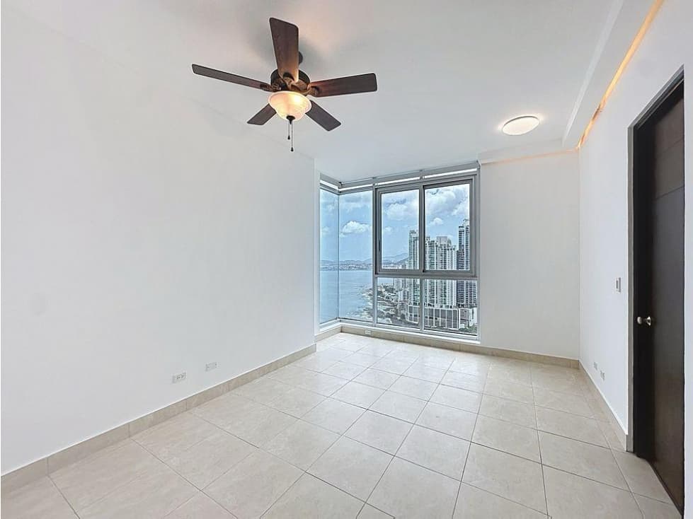 Venta de apartamento en Punta Pacífica PH Pacific Village — foto 4
