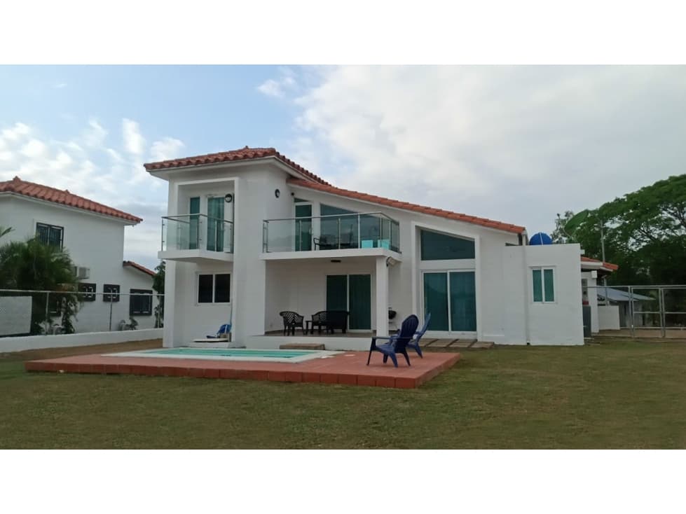 Venta de casa amueblada en Playa Malibú Nueva Gorgona — foto 3