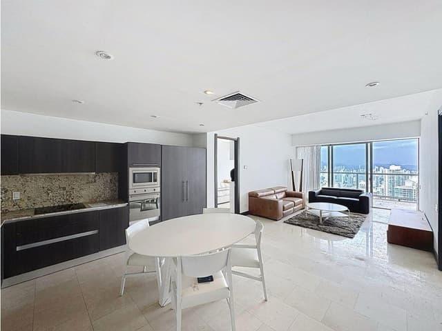 Venta de apartamento en Punta Pacífica PH TOC