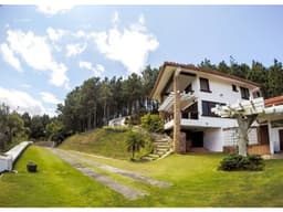 Casa en venta en Altos del María Vista a la montaña | 3 niveles