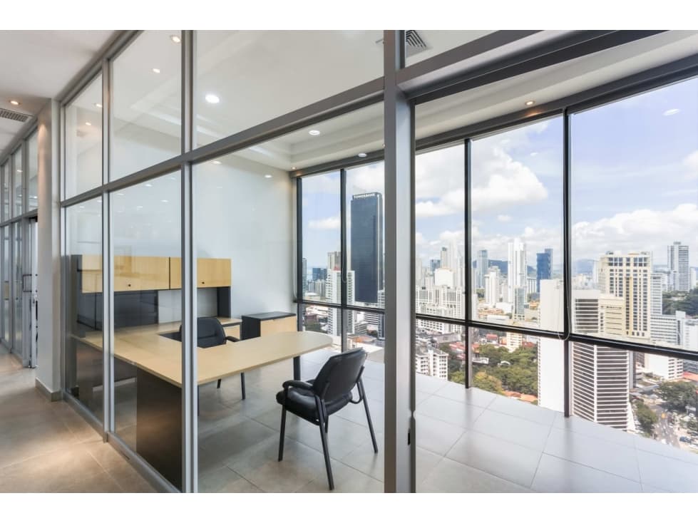 Venta de oficina para inversión en Obarrio Torre Generali — foto 4