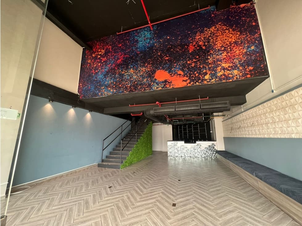 Venta de local comercial en San Francisco — foto 2