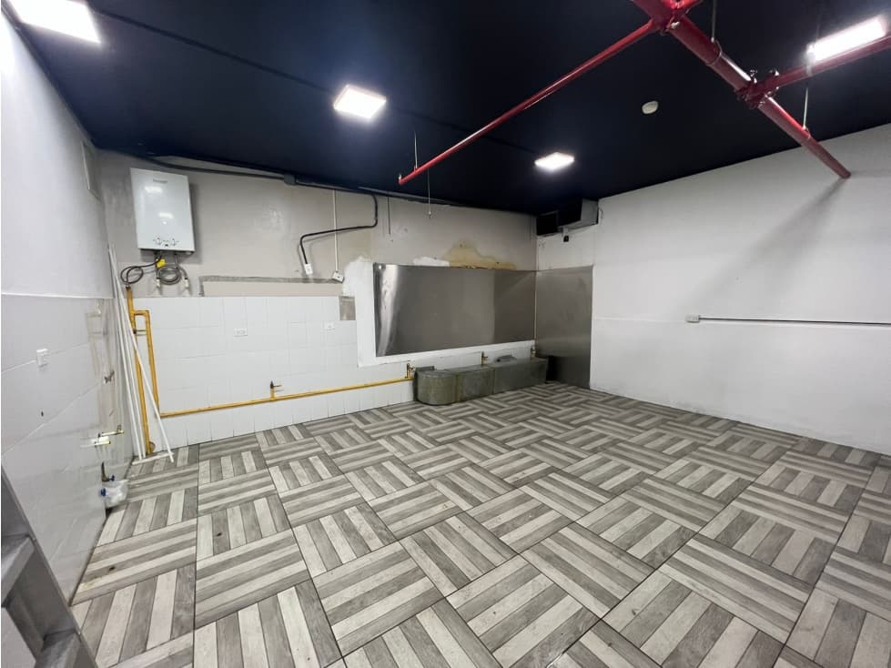 Venta de local comercial en San Francisco — foto 3