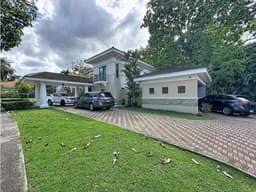 Venta de Casa en PH Residencial Camino de Cruces, Ancón