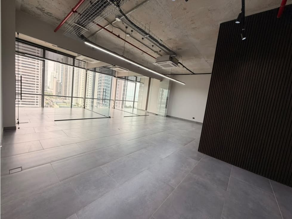 Alquiler de oficina en Costa del Este Prime Tower — foto 4
