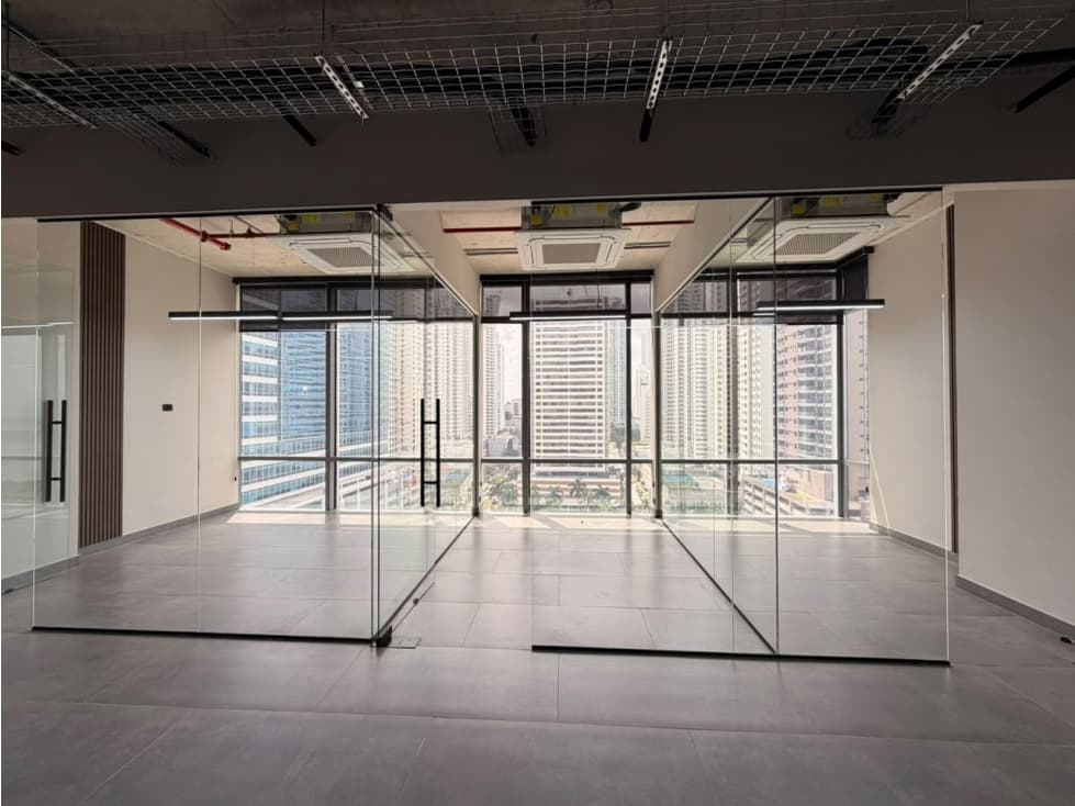 Alquiler de oficina en Costa del Este Prime Tower — foto 5