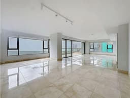 Venta apartamento en Santa Maria PH Green Gardens